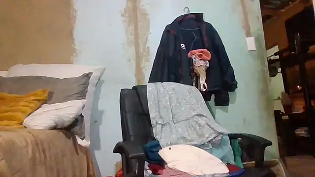 Nicky52 online show from April 2, 4:26 pm