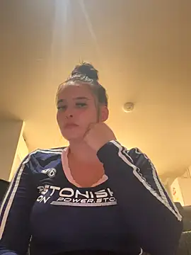 Snapshot of LollyLove_ chatting on September 12, 8:05 pm LollyLove  online show from September 12, 8:05 pm