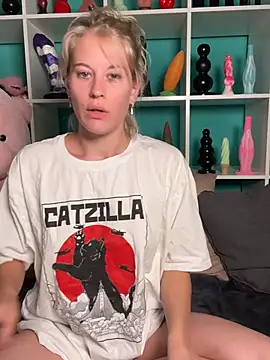 TheRealJessyLey online show from July 17, 8:12 pm