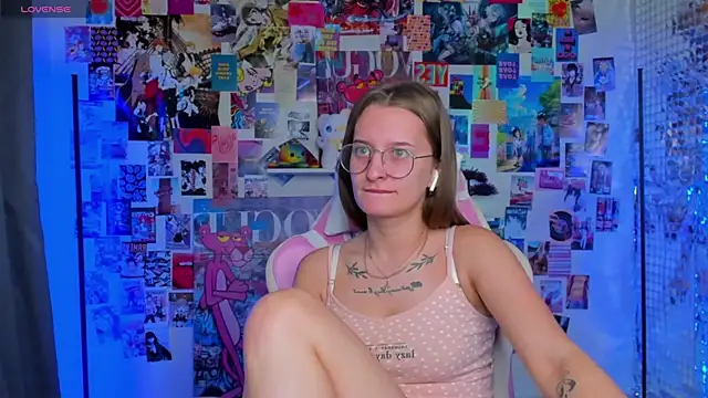 Maryyy May online show from October 20, 2:47 am