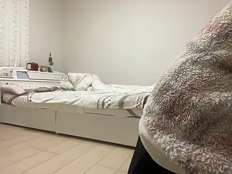 sora 033 online show from February 17, 5:45 pm