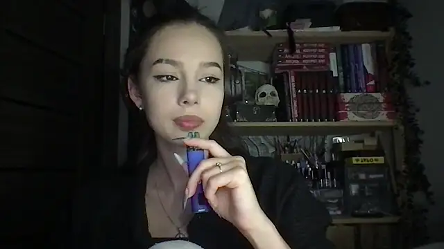 Yuna5343 online show from April 18, 8:20 pm