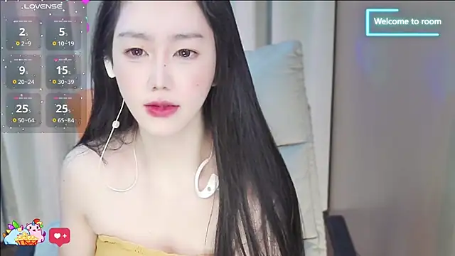 LINLIN-2025 online show from December 15, 2:22 pm