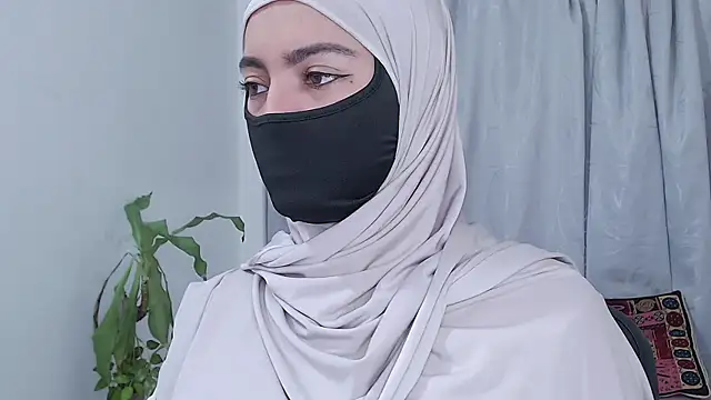 jade nassar online show from March 29, 1:54 pm