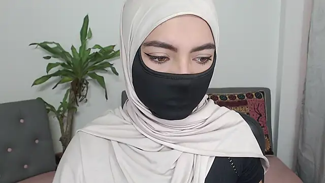 jade nassar online show from November 19, 8:53 pm