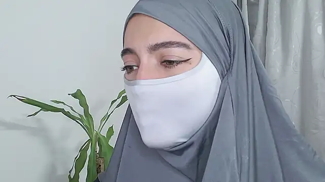 jade nassar online show from January 31, 11:14 pm