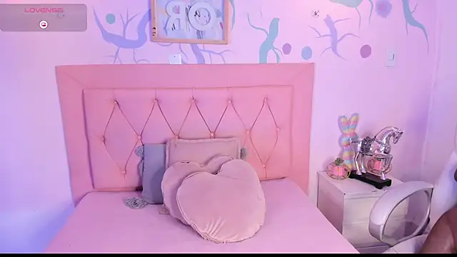 NoahPerez online show from February 13, 4:47 am