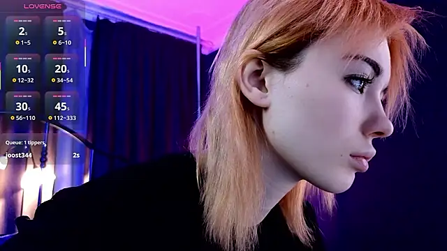 Kiara Dream online show from January 31, 9:35 pm