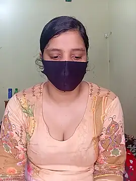 Rose-luckey online show from April 11, 1:37 pm