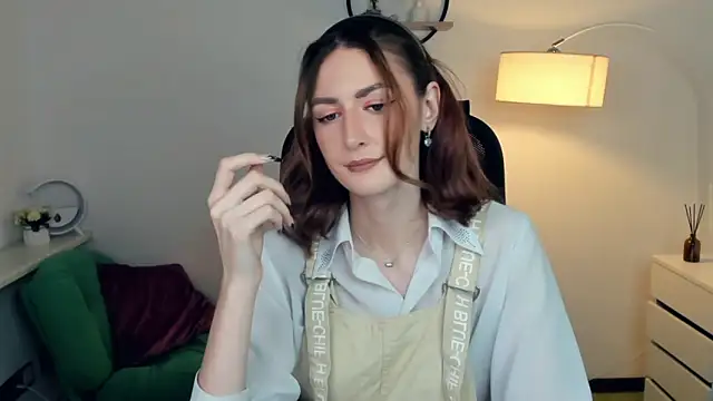 EasterBlink online show from November 25, 12:51 pm