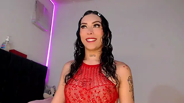 Megan Gil  online show from March 2, 7:31 pm