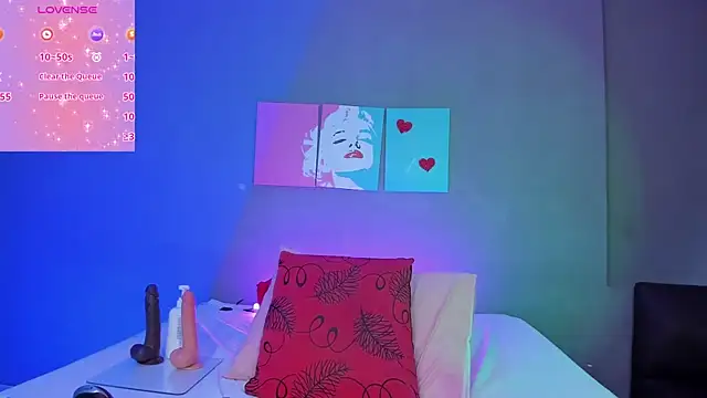 scarletmorgan2218 online show from November 24, 6:10 pm