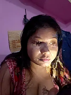 Redchery online show from August 4, 6:58 pm