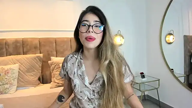 Snapshot of Caitlin_Cat chatting on September 27, 11:01 pm Caitlin Cat online show from September 27, 11:01 pm
