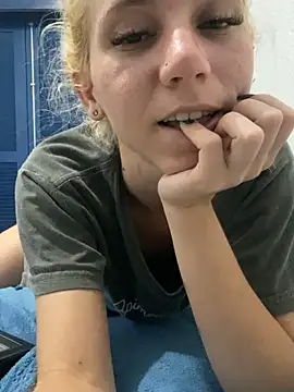 Bruna551 online show from October 5, 4:06 am