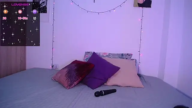 dark  nymph online show from March 21, 7:13 am