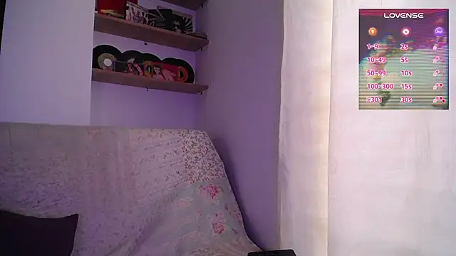 dark  nymph online show from April 18, 5:59 pm