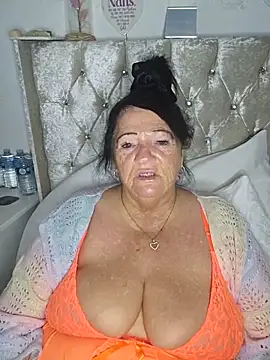 Angeldelightt online show from November 2, 10:35 pm