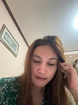 LanySylvia online show from April 30, 2:55 pm