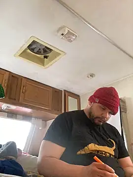 shakeweight online show from February 10, 6:44 pm