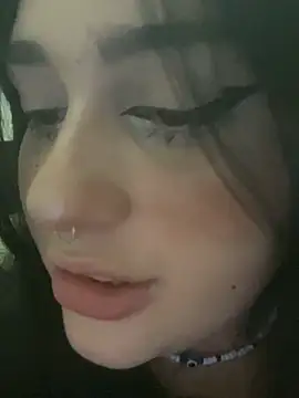 pudizinhaa online show from May 3, 7:50 pm