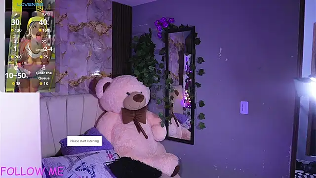 hannachris- online show from April 19, 2:11 am