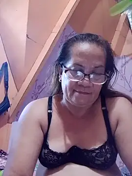 vickyhot1966 online show from May 28, 7:39 am