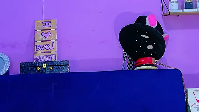 CristalRose online show from March 9, 9:51 pm