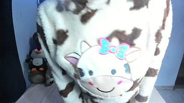 ValentinaKlean online show from March 5, 4:19 am