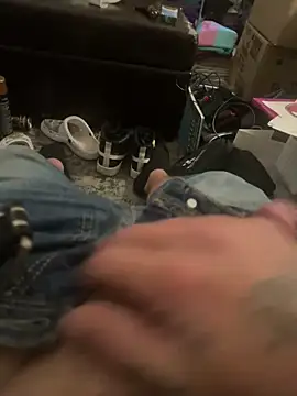 Snapshot of KingRonni chatting on October 29, 1:04 pm KingRonni online show from October 29, 1:04 pm