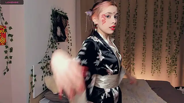 VedaSchulz online show from January 9, 7:07 pm