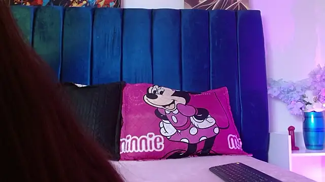 Annie switt online show from March 7, 4:41 am