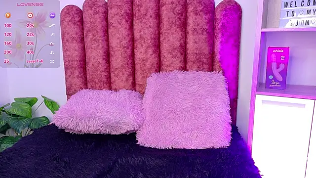 Conejita 420 online show from December 1, 8:33 pm