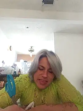 toomuchofafreak online show from October 24, 1:29 pm