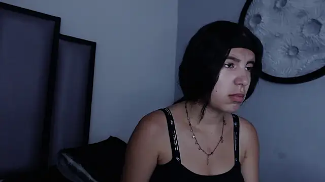 Lucy-23 online show from February 18, 5:28 am