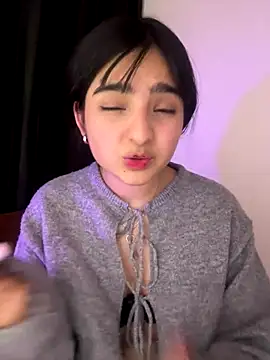 Snapshot of Clementyne30 chatting on October 29, 11:51 pm Clementyne30 online show from October 29, 11:51 pm