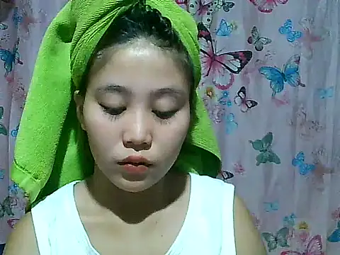 SexyAsianPussy4u online show from July 1, 2:11 am