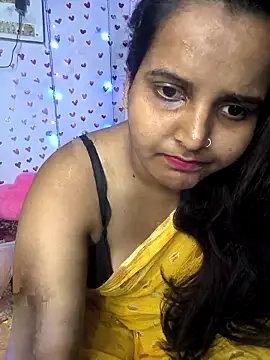 Snapshot of QueerSofty chatting on October 18, 10:33 pm QueerSofty online show from October 18, 10:33 pm