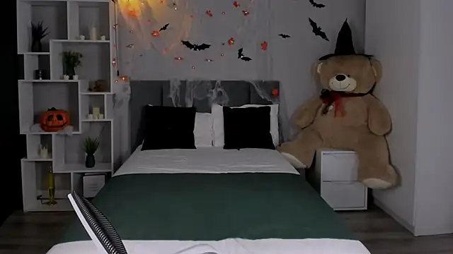 AnoraDark online show from October 26, 12:44 pm