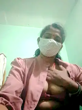 Snapshot of Chandrakanta-Devi chatting on October 13, 3:25 pm Chandrakanta-Devi online show from October 13, 3:25 pm