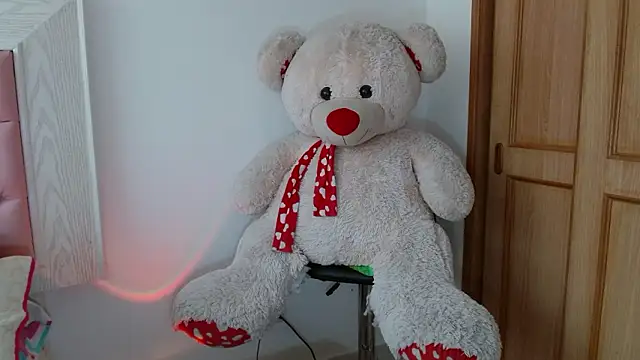 Ayleen m online show from February 11, 3:13 pm