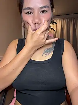 Kath C online show from April 7, 8:16 am