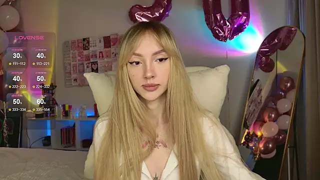 Lunainnk online show from November 24, 12:45 am