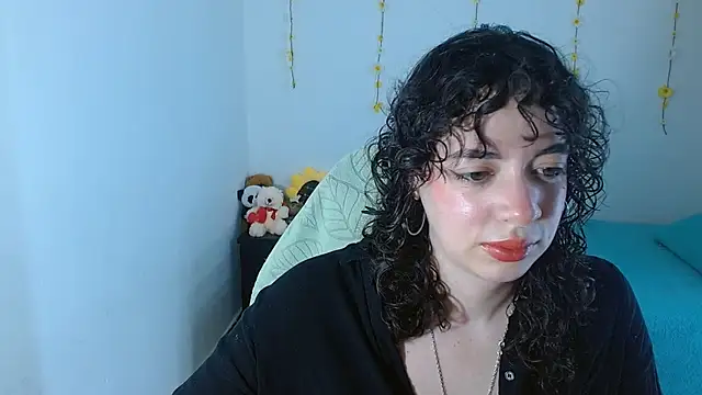 sajecrismaa online show from March 30, 8:19 pm