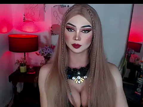 Hugecock shantall online show from November 2, 6:22 pm