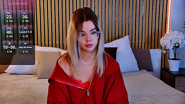 PrincessSlay online show from June 29, 10:15 am
