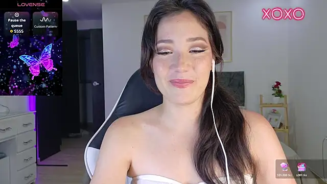 Eliih 01 online show from December 4, 2:58 am