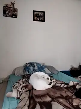 Raven Rouge  online show from April 11, 5:27 pm