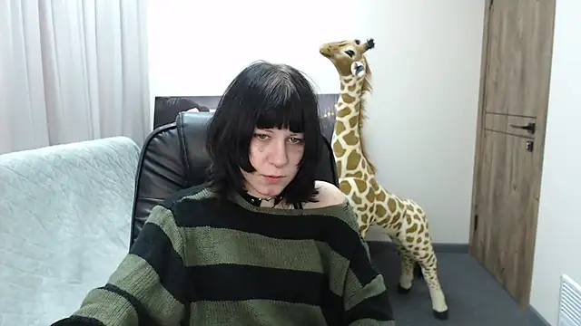 TinaQuiin online show from February 19, 8:58 am