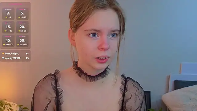 JulietteRain online show from March 1, 6:07 pm